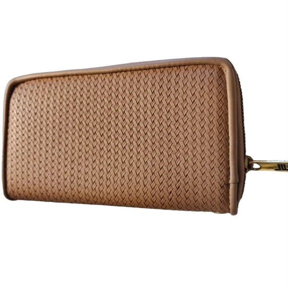 London Fog Rose Wallet ๐ - Picture 5 of 11